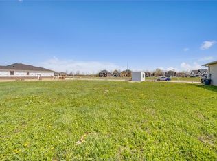 3679 Farrow Ave, Windsor, ON N9E 0A6