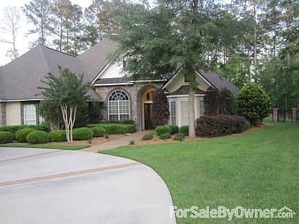 3rd image of 9211 Hampton Glen Ct