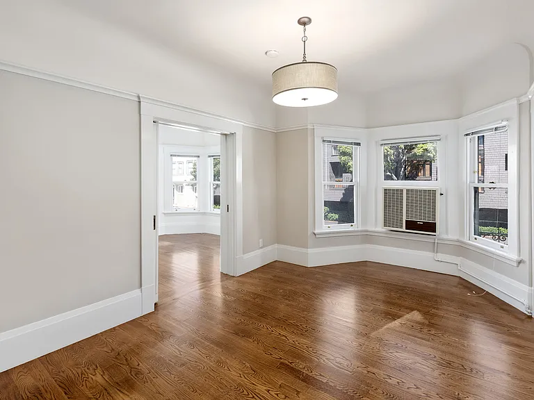929 Pine Street — Photo 7