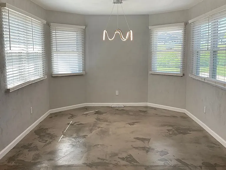 501 Dartmouth Dr — Photo 7