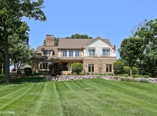 25 Equestrian Way, Lemont, IL 60439