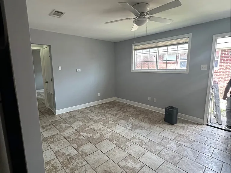 2523 Saint Ann St #C — Photo 6