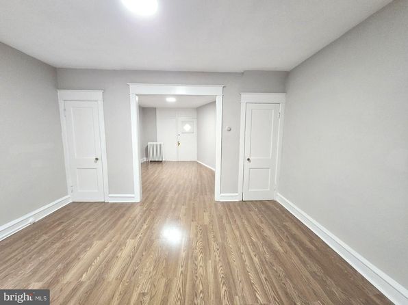 259 W Ruscomb St #1