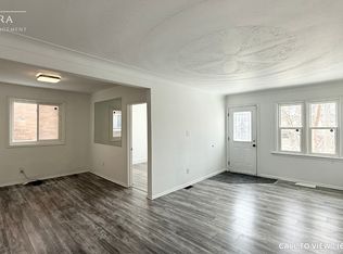 90 Barons Ave N #1, Hamilton, ON L8H5A4