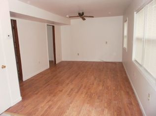 1322 Beacon St, Kalamazoo, MI 49048