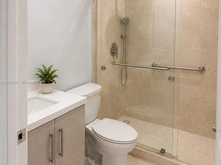 617 SW 96th Ct — Photo 19