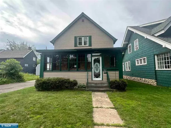 502 12th St S, Virginia, MN 55792