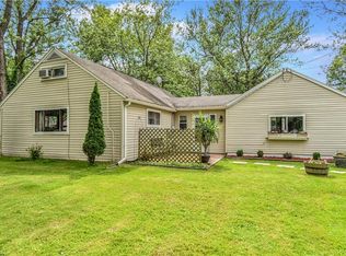 516 Howard Ave, Akron, OH 44312