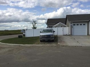 12389 Rainbow Loop, Epping, ND 58843