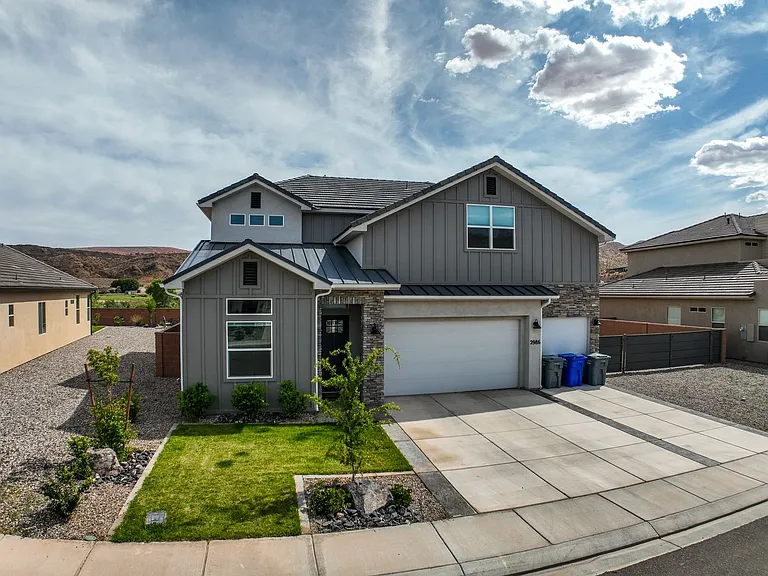 2986 E Smith Creek Dr — Photo 1
