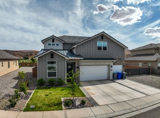2986 E Smith Creek Dr, Washington, UT 84780