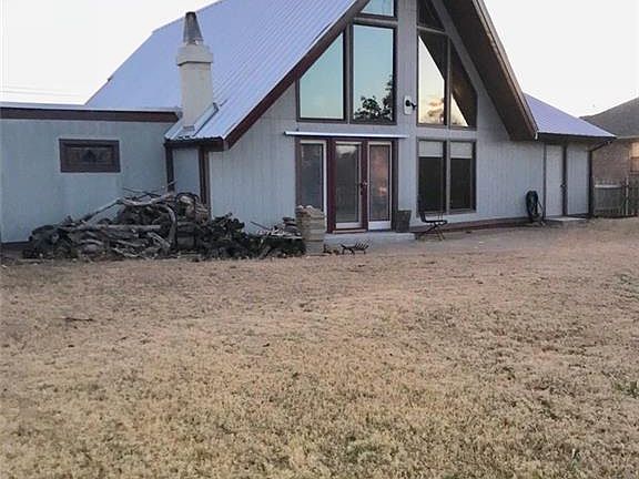 4th image of 224 Lakeview Dr