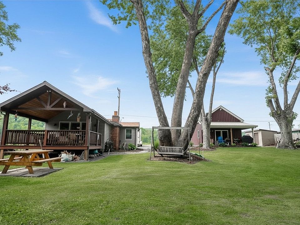 1st image of 136-138 Paradise Dr