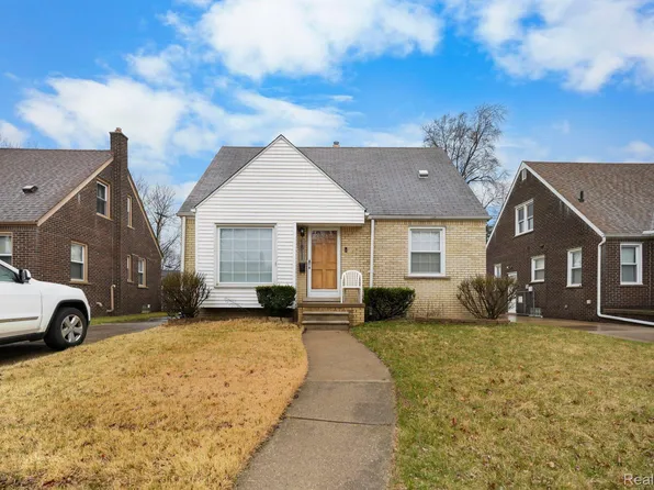 1811 Robindale Ave, Dearborn, MI 48128