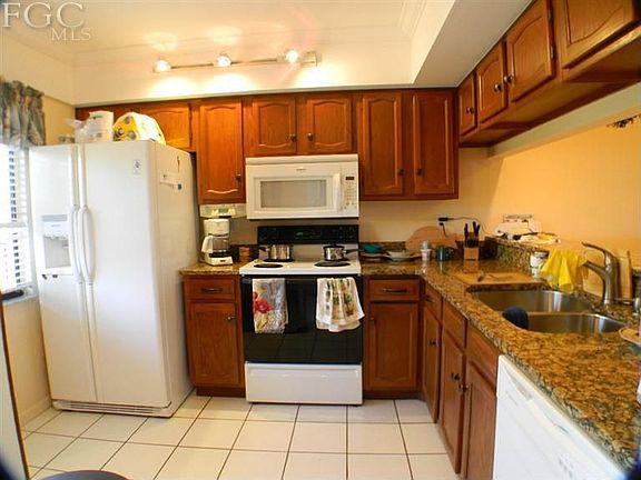 5th image of 21400 Bay Village Dr APT 104