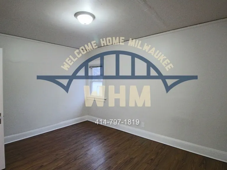 221 W Ring St — Photo 17