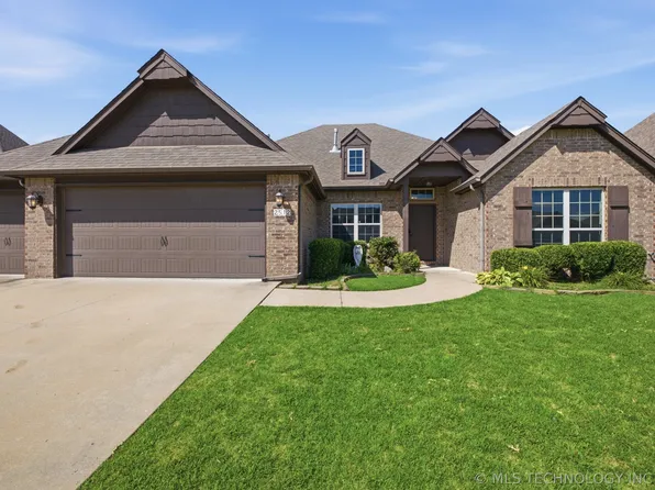 2512 S 16th Ct, Broken Arrow, OK 74012