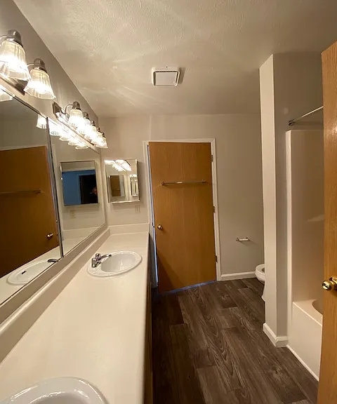 Mountain View Apartment Homes — Photo 44