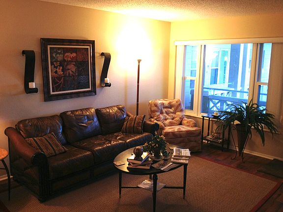 3rd image of 2361 Jamaican St APT 37