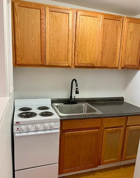 2nd image of 504 4th Ave E APT 4