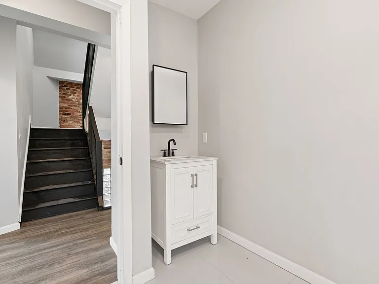 928 Morningside Ave — Photo 9