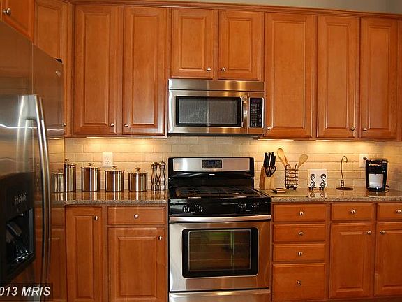 5th image of 6800 Orrington Ln