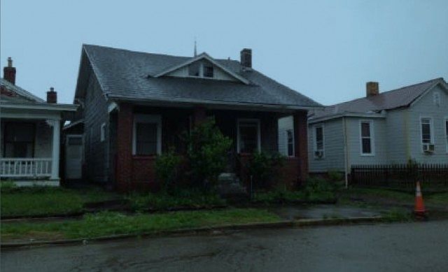 1st image of 518 7th St