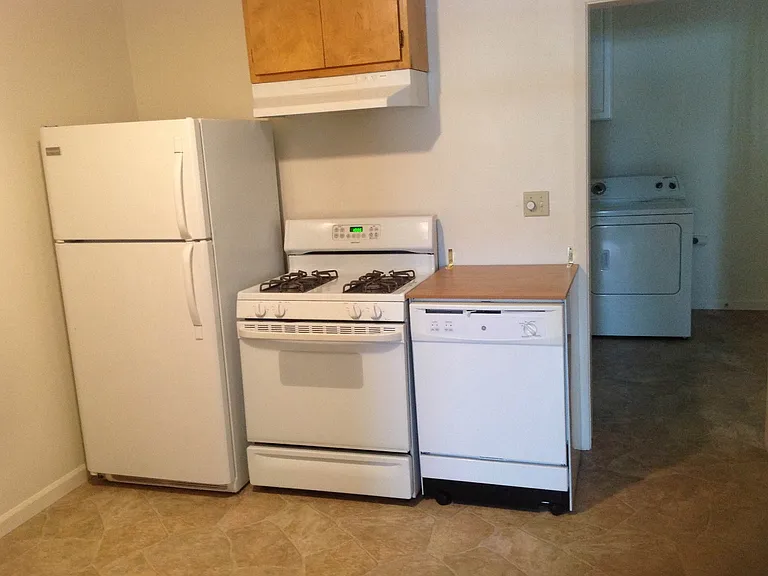 1207 North St — Photo 6