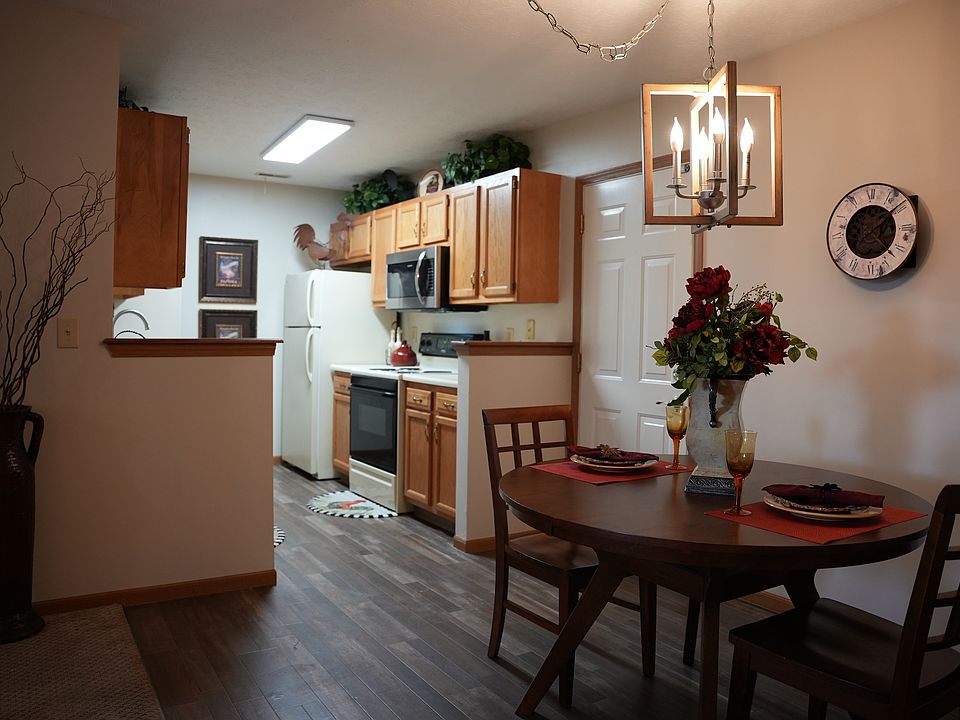 1st image of 5201 E Rosegate Pl #5201E