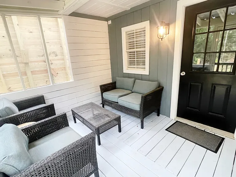 6126 E Newton St #B — Photo 2
