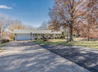 11940 Lusher Rd, Saint Louis, MO 63138