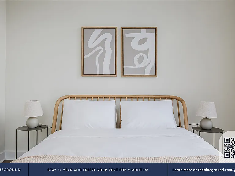 450 W 42nd St #29B — Photo 16
