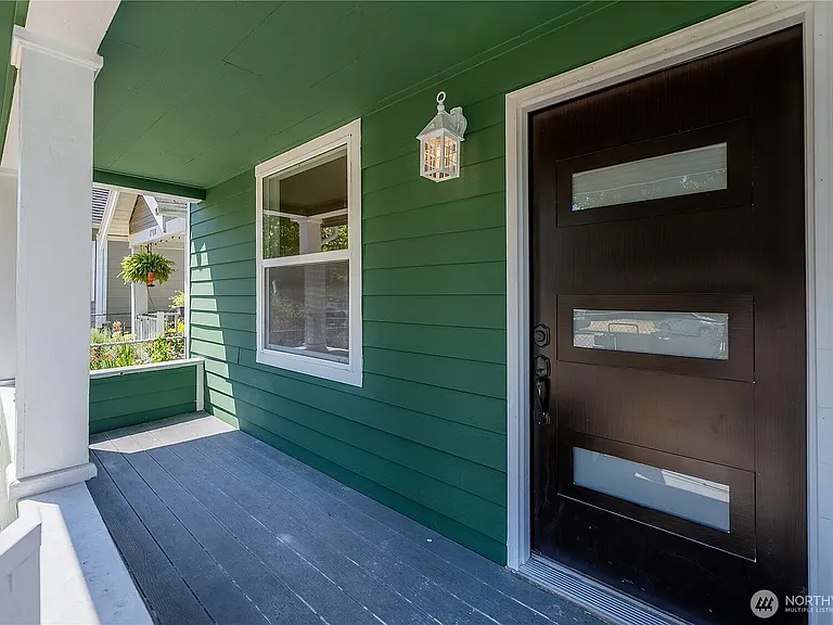 1728 S. Waco Street — Photo 31