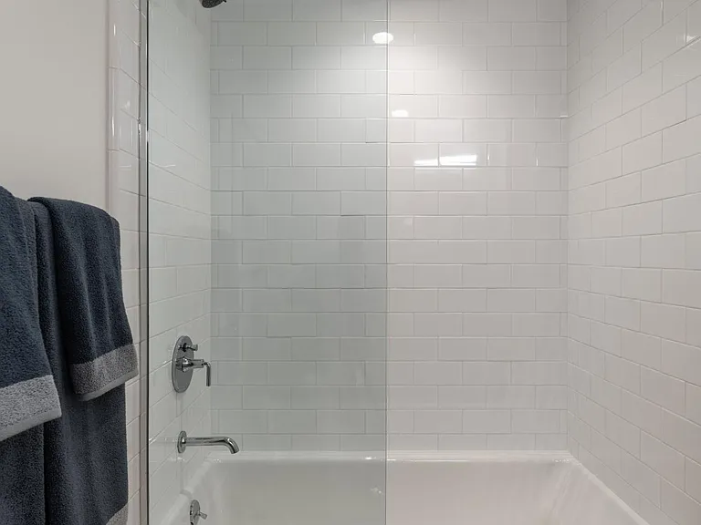 226 E De La Guerra St #214C — Photo 11
