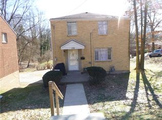 358 Pennoak Dr, Pittsburgh, PA 15235