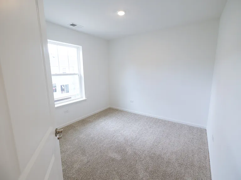 217 Settlers Pl — Photo 35