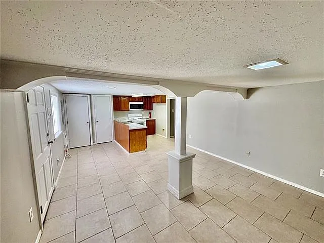1 bed, 1.0 bath, 750 sqft, $950 — Photo 4
