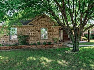 309 Shelby Trl, Bells, TX 75414