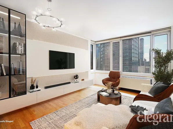 635 W 42nd St APT 16H, New York, NY 10036