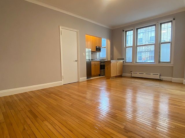 1st image of 223 2nd Ave APT 3L