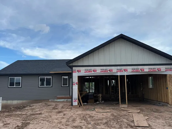 1426 Bozeman Ct, Spearfish, SD 57783