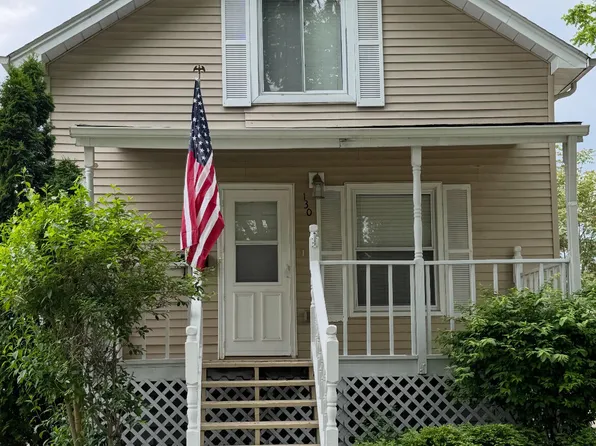 130 Roehrig St, Trenton, MI 48183