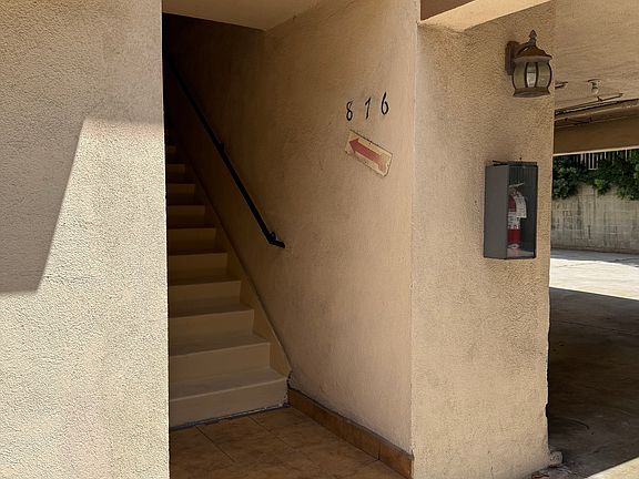 3rd image of 1512 Butler Ave APT 7