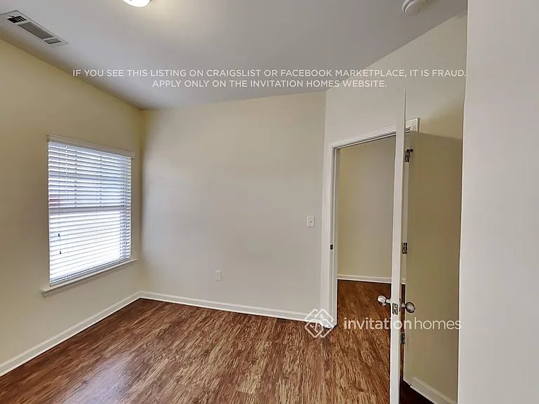 798 Rockingham Dr — Photo 8