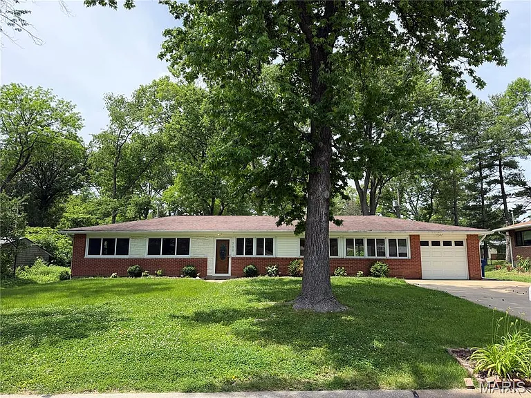 709 Elkington Ln — Photo 3