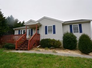 1077 Terrace View Rd, Goode, VA 24556