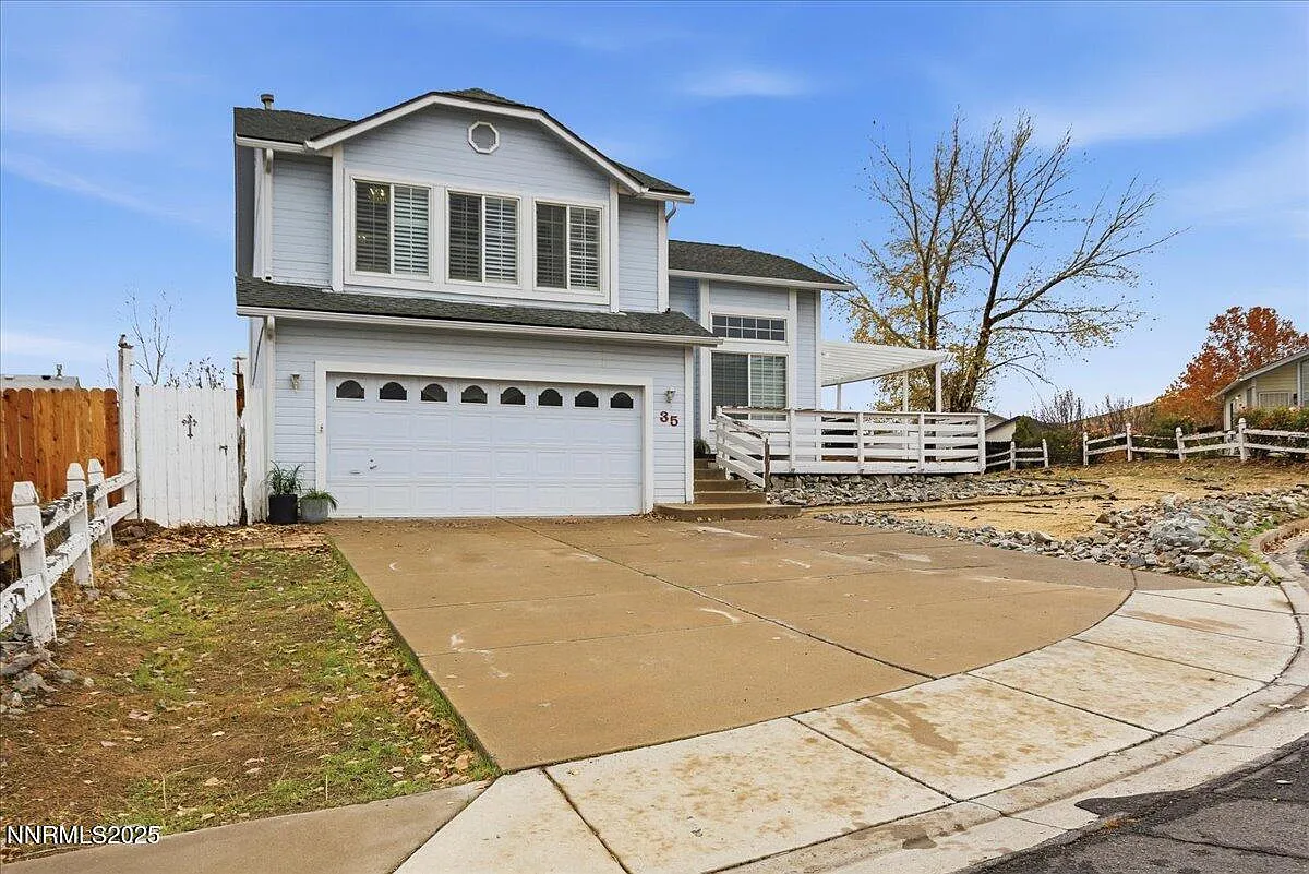 35 Roxy Ct photo 1