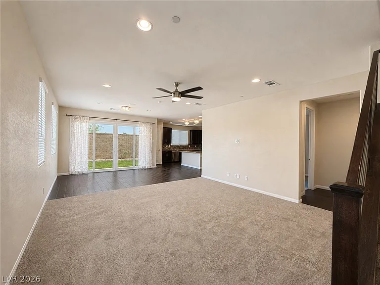 141 Neverland Ave — Photo 7