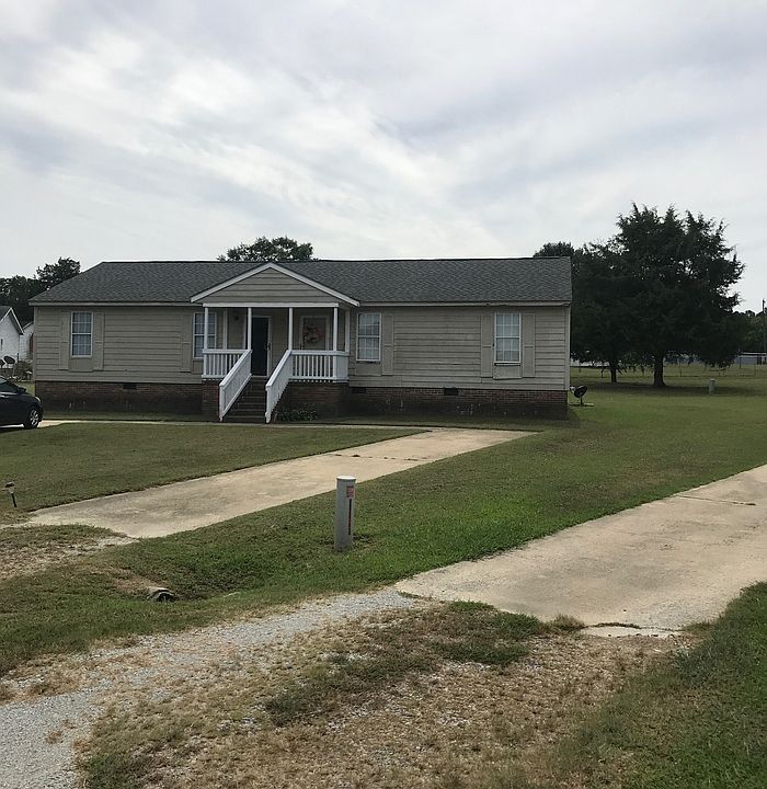 1st image of 109 Suzanne Cir