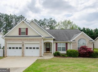 854 Nichols Landing Ln, Dacula, GA 30019